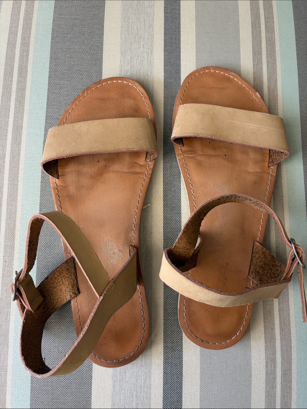 SODA Women’s Flat Tan Leather Ankle-Strap Sandals